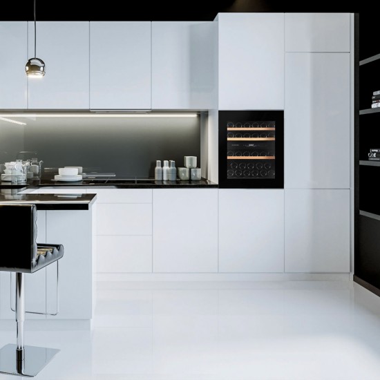 Dunavox DAV-32.81DB.TO